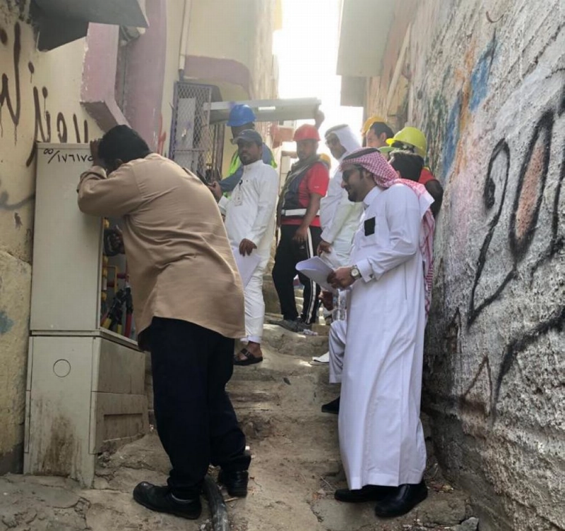 فصل الكهرباء عن العقارات المزالة (مكة)