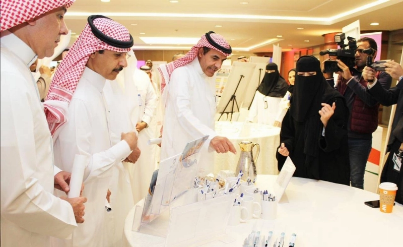 نائب وزير التعليم: الوزارة اتخذت إجراءات وخططا احترازية لمواجهة "كورونا" بالتنسيق مع الجهات المختصة (واس)
