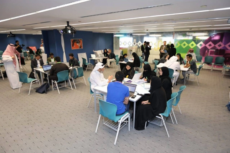 برنامج تاهيلي لخوض مسابقة "إيسيف" الدولية