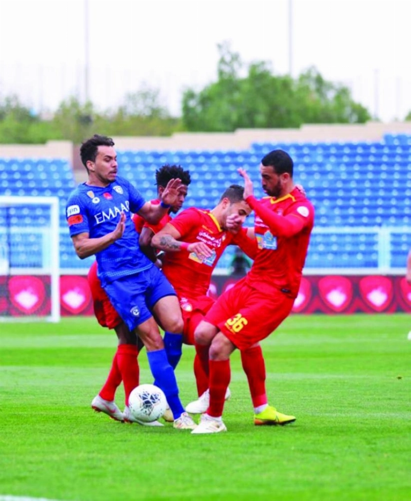 ضمك والهلال أمس في المحالة (مكة)