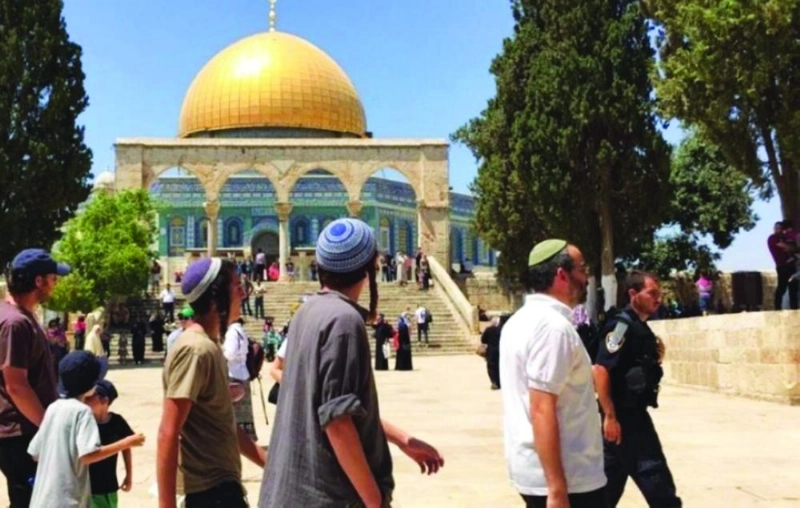 عناصر يهودية تدخل المسجد الأقصى (مكة)