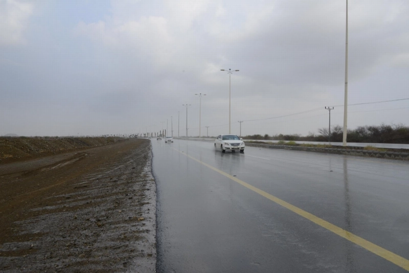 من الأمطار على جازان أمس (مكة)