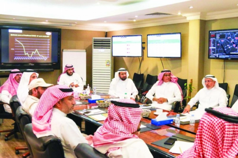 وزير الصحة الدكتور توفيق الربيعة يتفقد مركز القيادة والتحكم في صحة الشرقية
