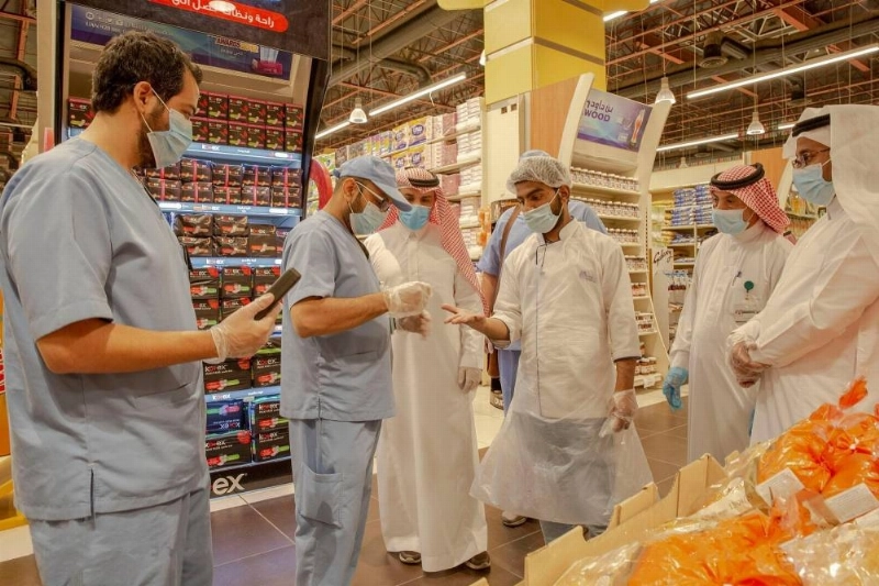 من الجولات الرقابية (مكة)