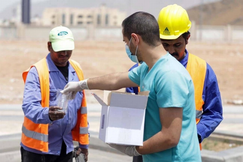 توزيع المعقمات (مكة)