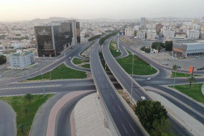 شوارع بمكة كما بدت أمس (مكة)