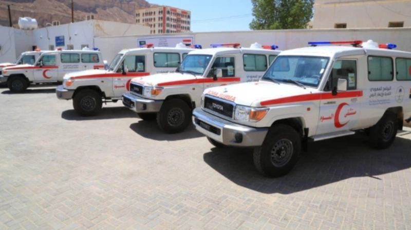 "إعمار اليمن" يدشن مشروعا طبيا في حضرموت ويضع حجر أساس مشروع تعليمي بالمحافظة