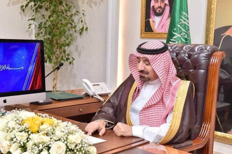 جلوي بن عبدالعزيز خلال تدشين الحملة (مكة)