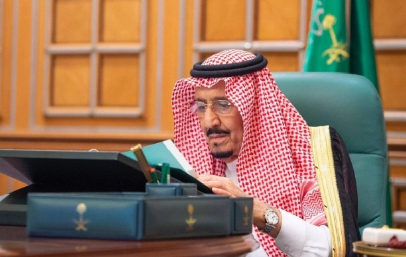 الملك سلمان لدى ترؤسه الجلسة (واس)