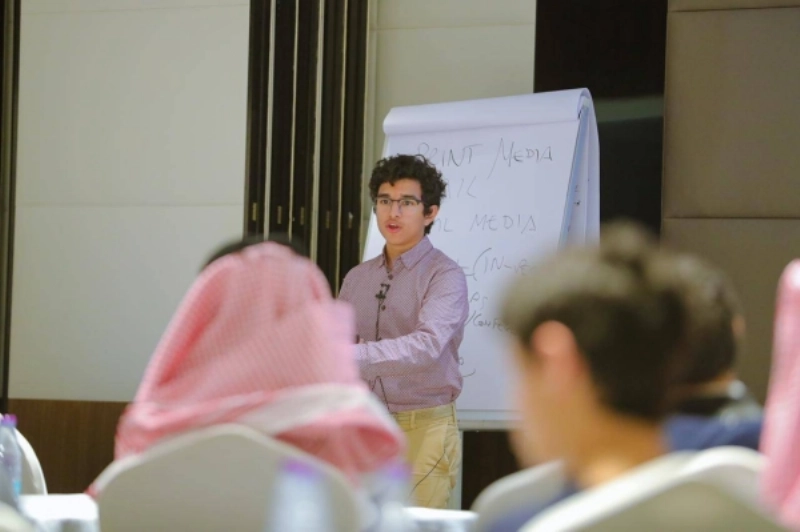 من الطلاب المقبولين (مكة)