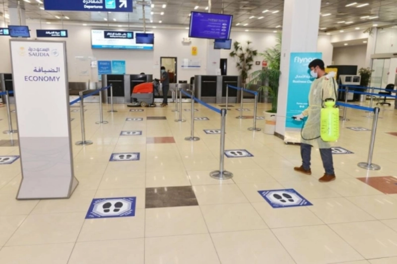 من أعمال التعقيم والتطهير (مكة)