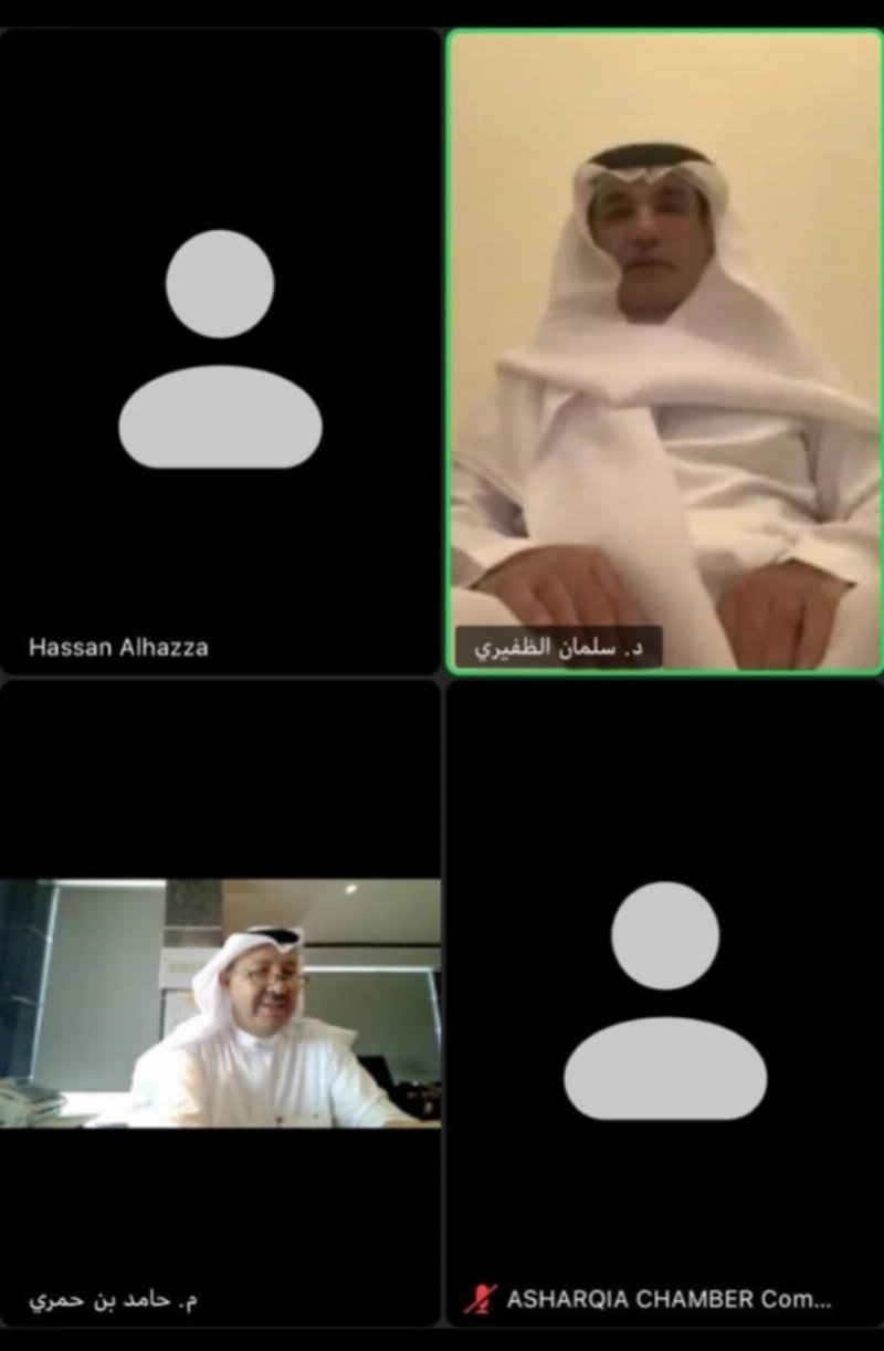 الظفيري يتحدث في اللقاء (مكة)