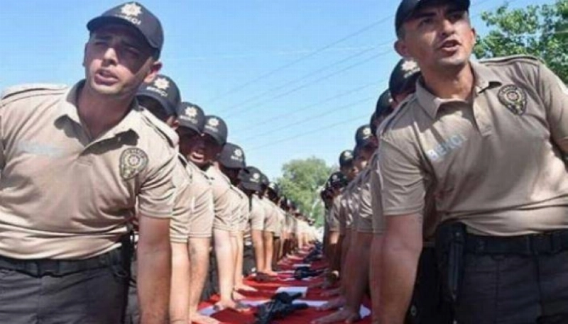 عناصر من حراس الليل في تركيا (مكة)