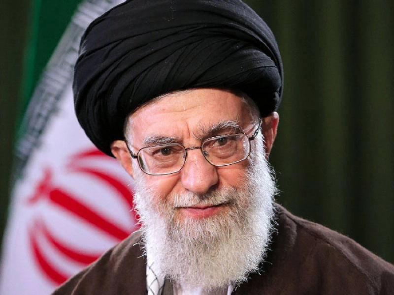 علي خامنئي