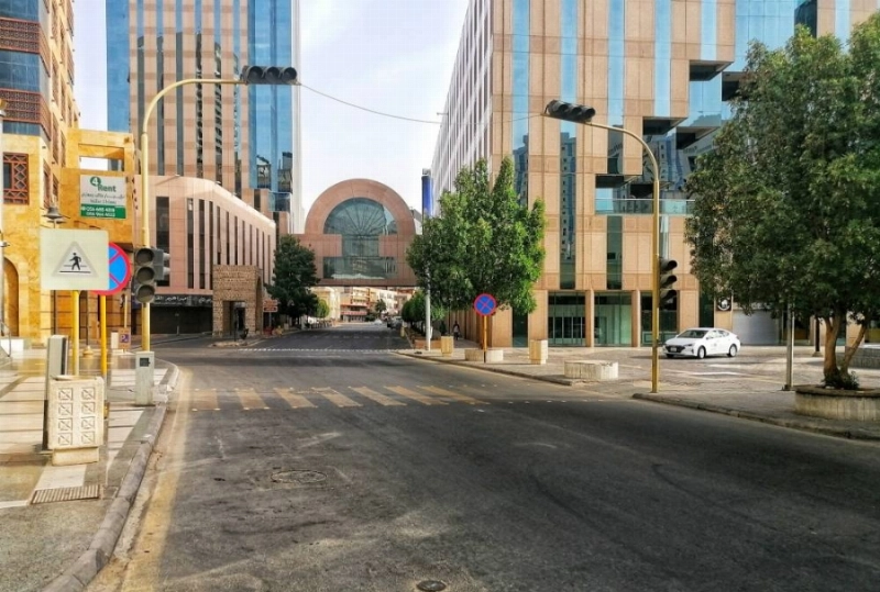 حي البلد في جدة بعد منع التجول بساعة (أنس الحارثي)