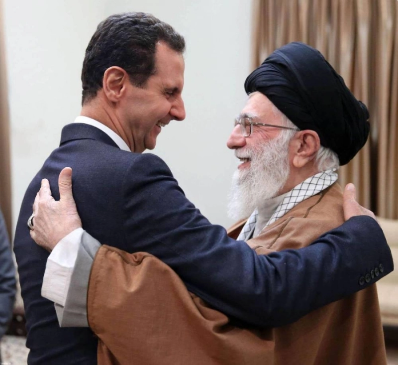 خامنئي والأسد في لقاء سابق