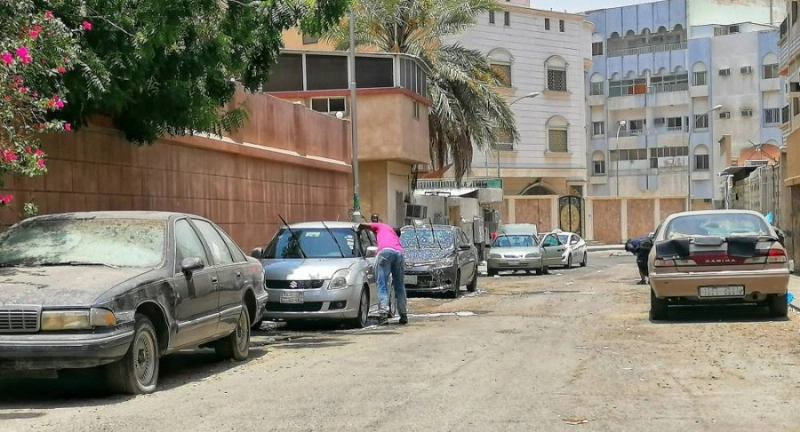 غسيل عشوائي للسيارات بمكة (أنس الحارثي)
