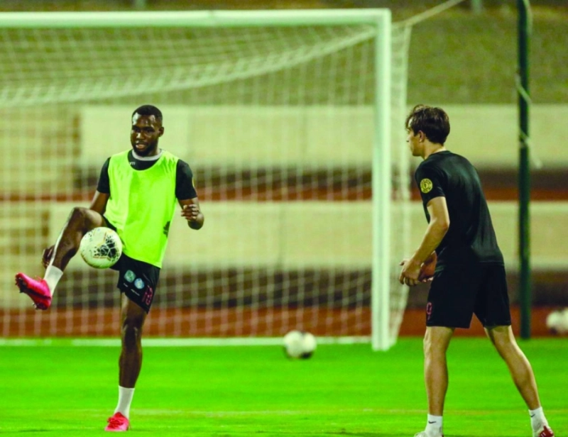 جانب من تدريبات الوحدة الأخيرة (إعلامي الوحدة)