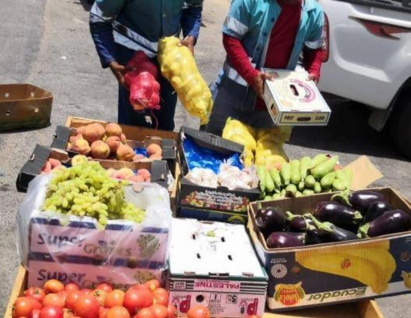 أمانة جدة تصادر 4 أطنان من الخضراوات خلال حملة على الباعة الجائلين