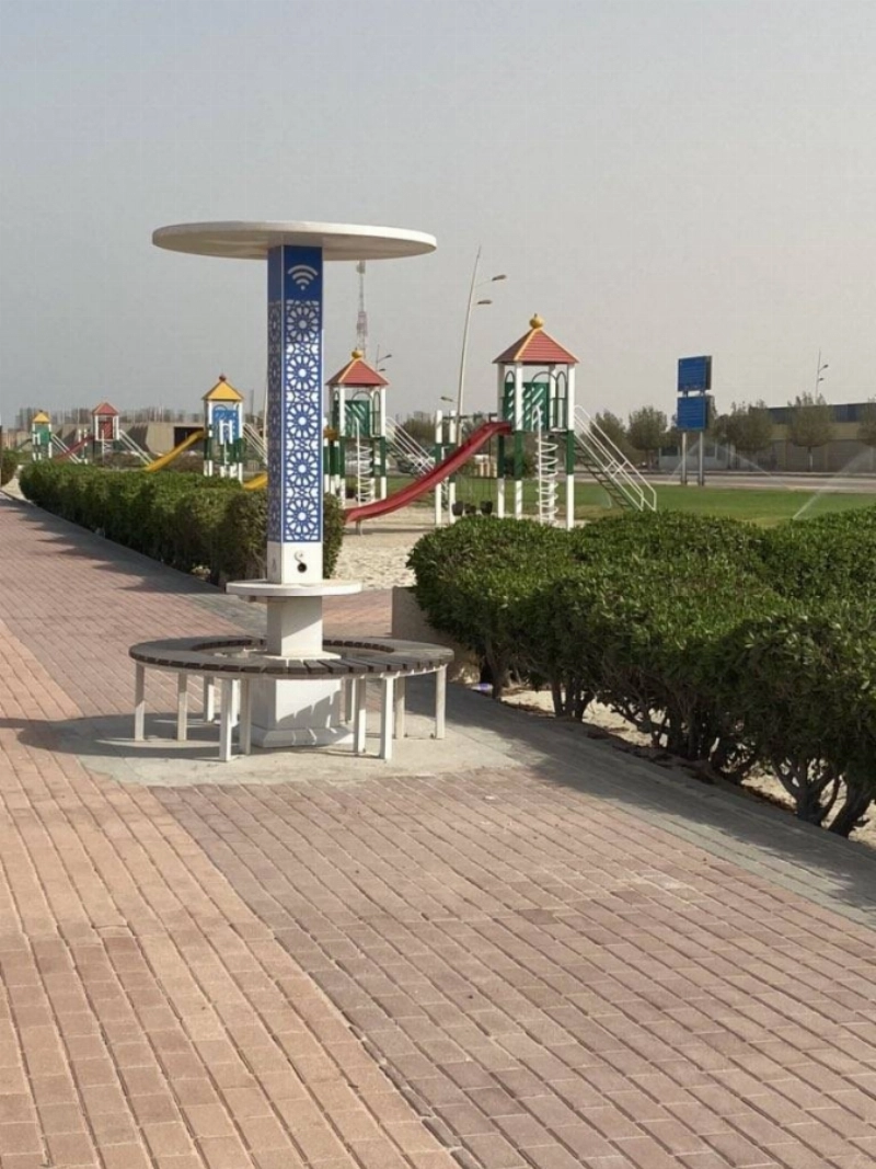 من خدمات شحن الأجهزة والواي فاي