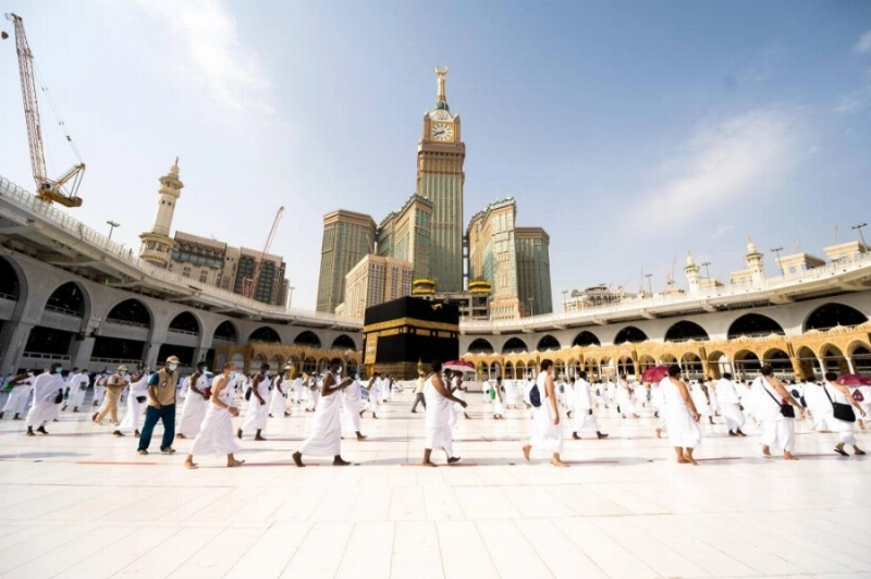 ضيوف الرحمن يؤدون طواف الإفاضة (مكة)