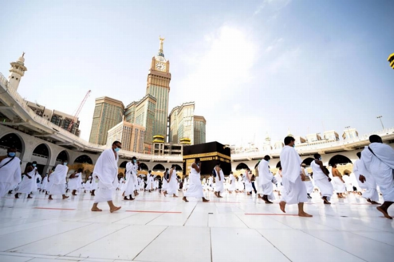 ضيوف الرحمن يؤدون طواف الإفاضة (مكة)