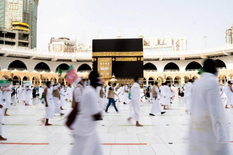 ضيوف الرحمن يؤدون طواف الإفاضة (مكة)