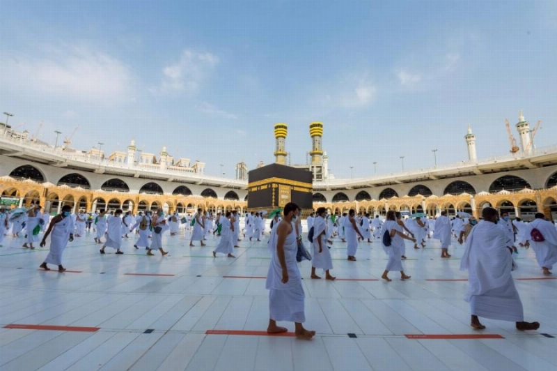 ضيوف الرحمن يؤدون طواف الإفاضة (مكة)
