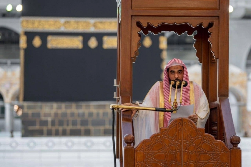 عبدالله الجهني خلال خطبة العيد (مكة)