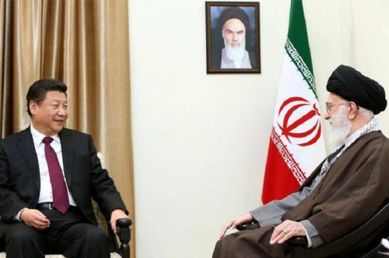 المرشد الإيراني مع الرئيس الصيني (مكة)