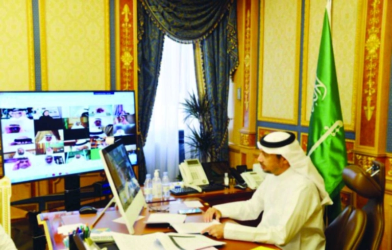من جلسة الشورى عبر الاتصال المرئي أمس (مكة)