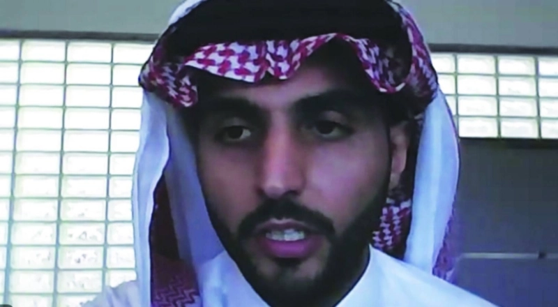 العطيشان خلال اللقاء مع الهيئة