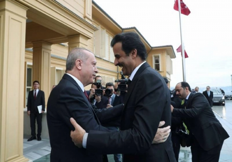 لقاء حار بين تميم وإردوغان (مكة)