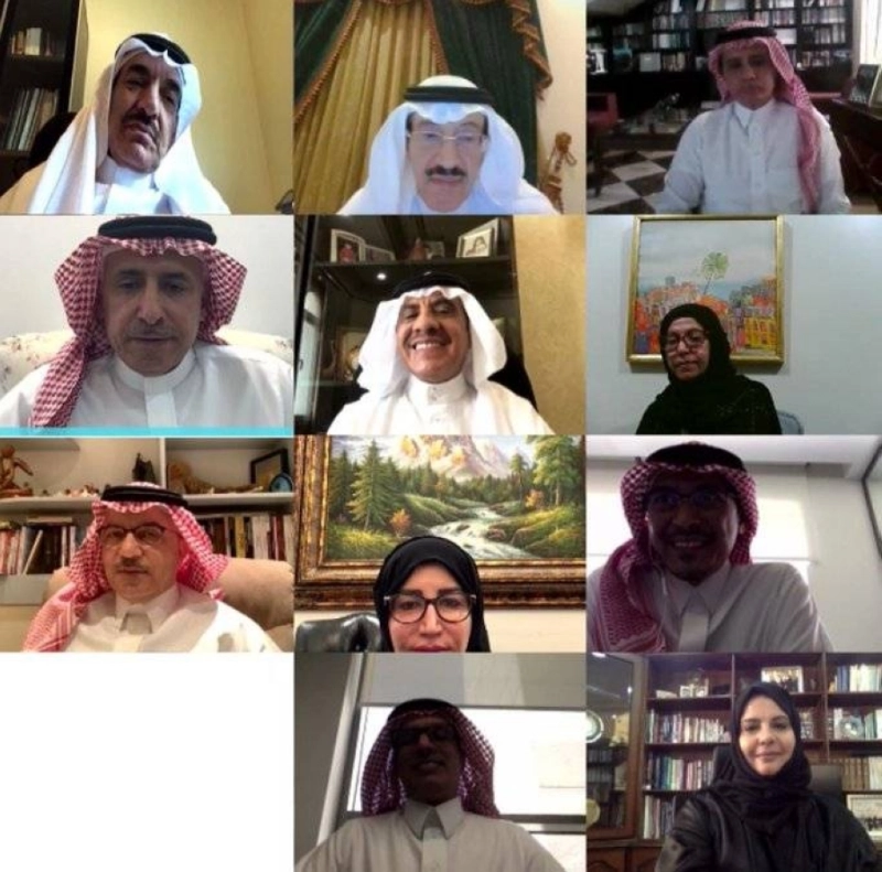 من اجتماع اللجنة (مكة)