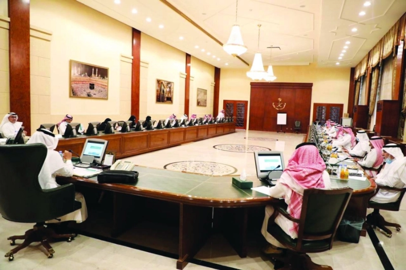 من اجتماع لجنة شؤون الأسرة (مكة)