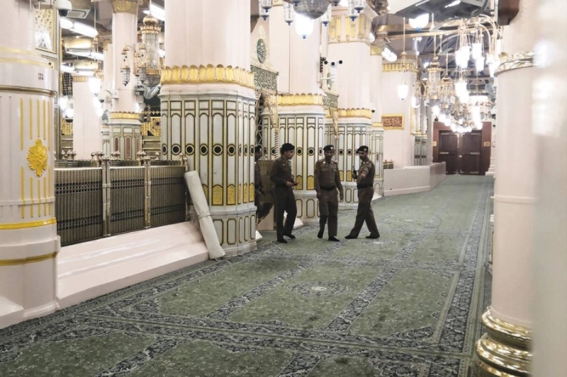 الممر الخاص لزيارة قبر الرسول صلى الله عليه وسلم (مكة)