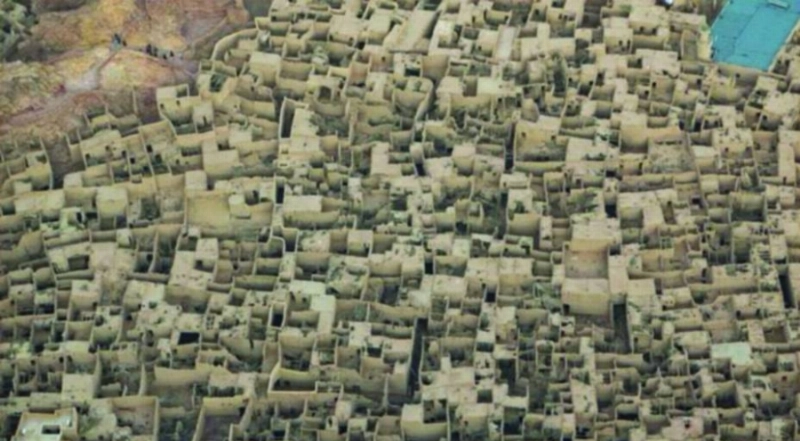 النسيج المعماري في البلدة القديمة في العلا (مكة)