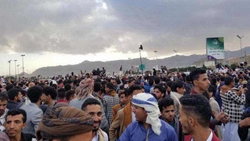 الآلاف حضروا للمشاركة في زفاف المومري (مكة)