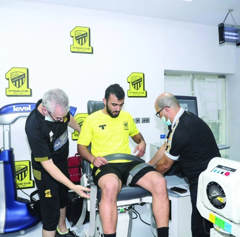 جانب من تدريبات الاتحاد اللياقية (إعلامي الاتحاد)