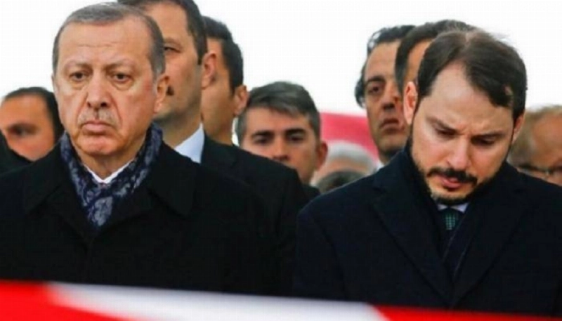 إردوغان وصهره بيرات ألبيرق (مكة)
