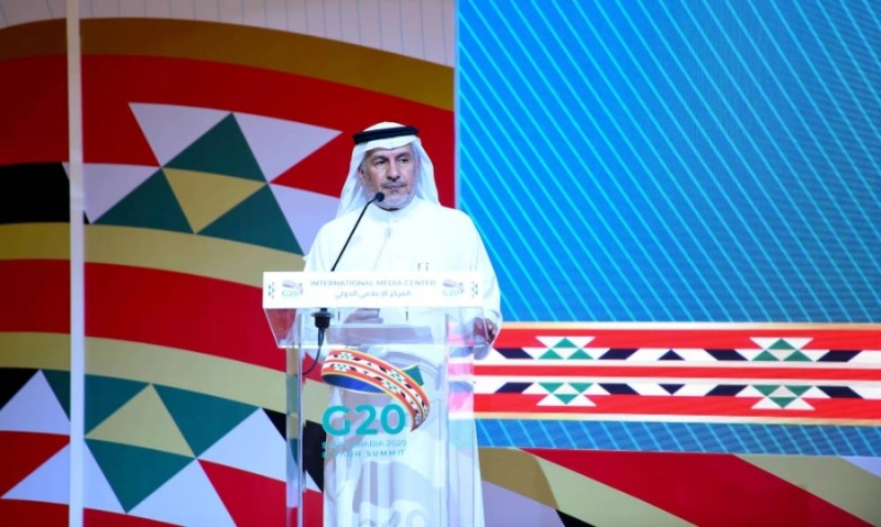 عبدالله الربيعة متحدثا خلال البرنامج (مكة)