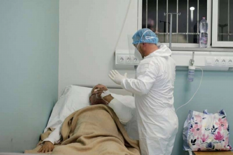 مستشفيات إيران فشلت في مواجهة كورونا (مكة)