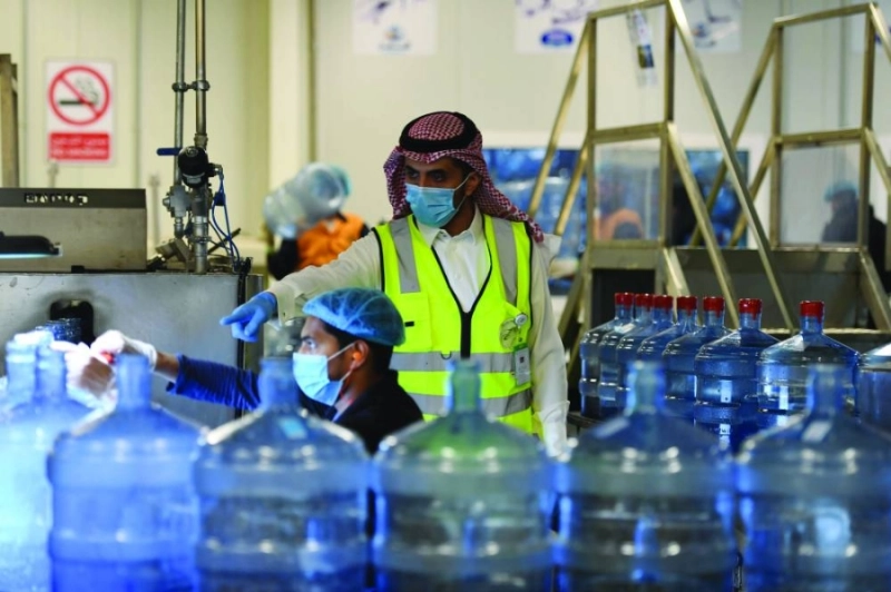 فرق هيئة الغذاء خلال الزيارات التفتيشية (مكة)