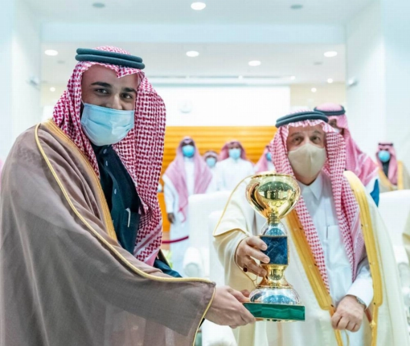 جانب من رعاية أمير منطقة الرياض لكأس الوفاء