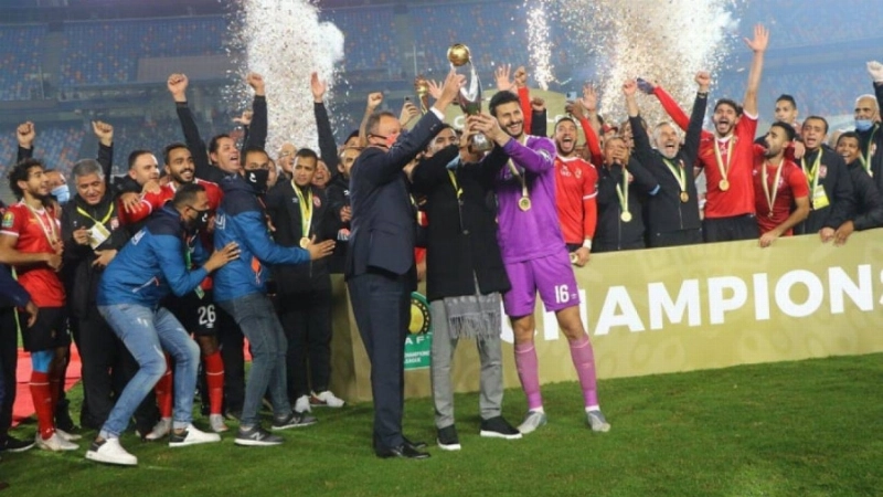 تتويج الأهلي المصري بكأس أبطال أفريقيا (تويتر)