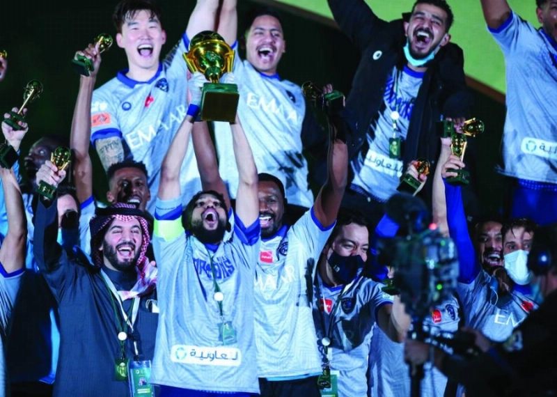 كأس الملك البطولة الثالثة للهلال خلال موسم واحد (مكة)