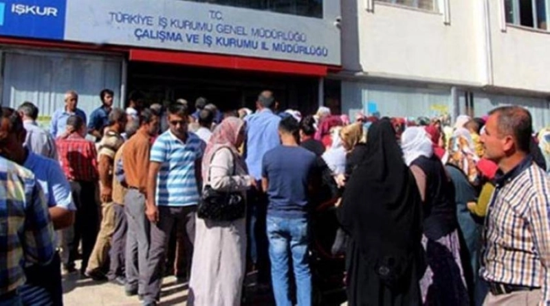 تزايد البطالة في تركيا (مكة)