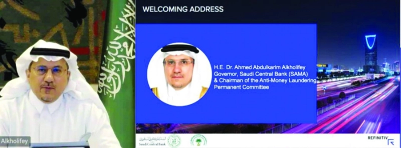 الخليفي أثناء حديثه (مكة)