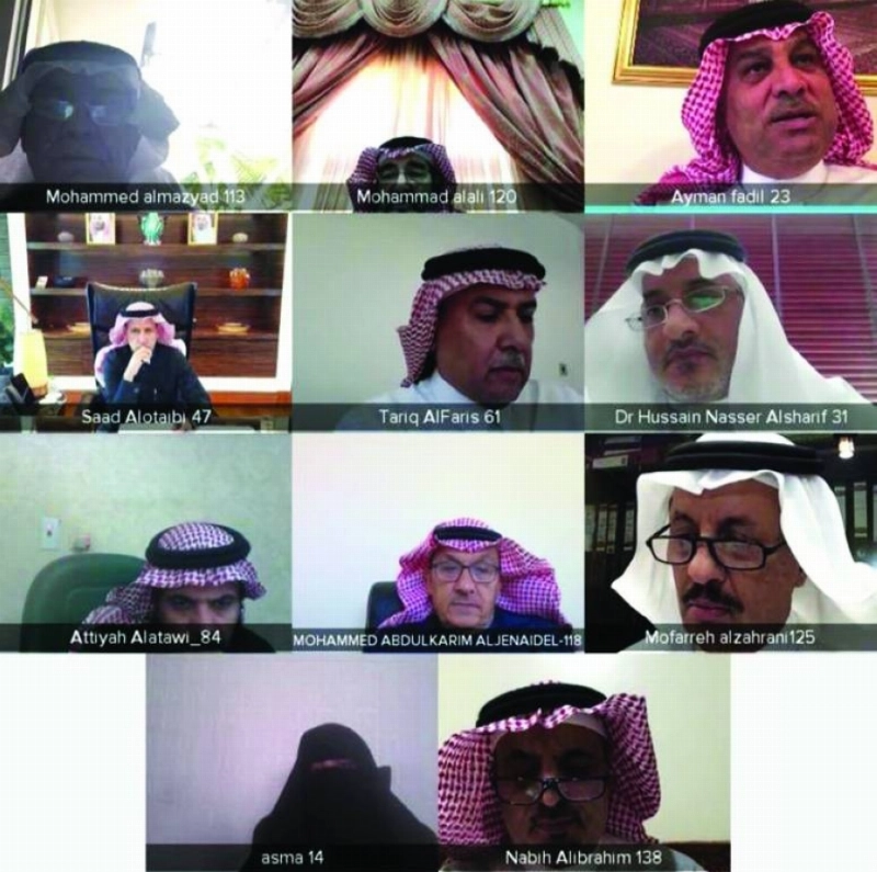 لجنة الحج والإسكان في الشورى خلال اجتماعها (مكة)