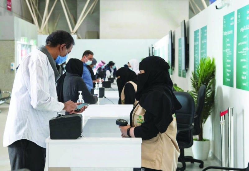 من إجراءات الدخول للحصول على اللقاح (مكة)